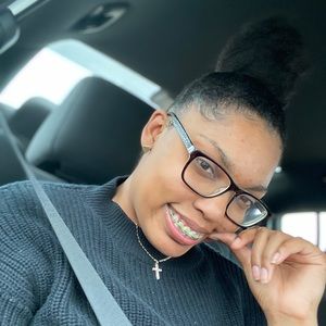 Meet your Posher, Ermani